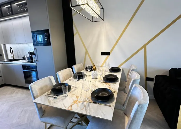 Onyx 2 Haloszobas Privat Finn Szaunaval Es 2 Fuerdoszobaval Apartmán